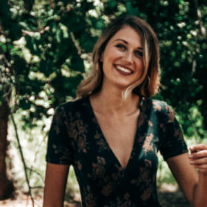 Meet your Posher, Kenzie